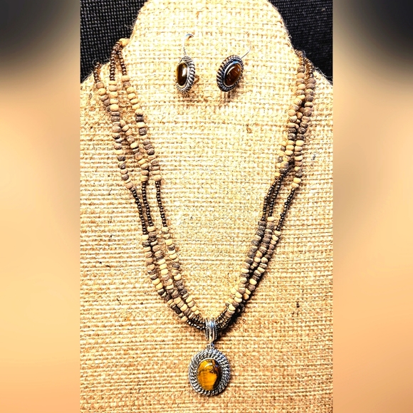 Tigers eye vintage avon earrings and necklace set - Picture 1 of 7